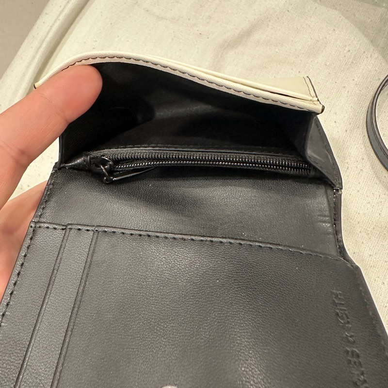 小CK錢包CHARLES & KEITH-4