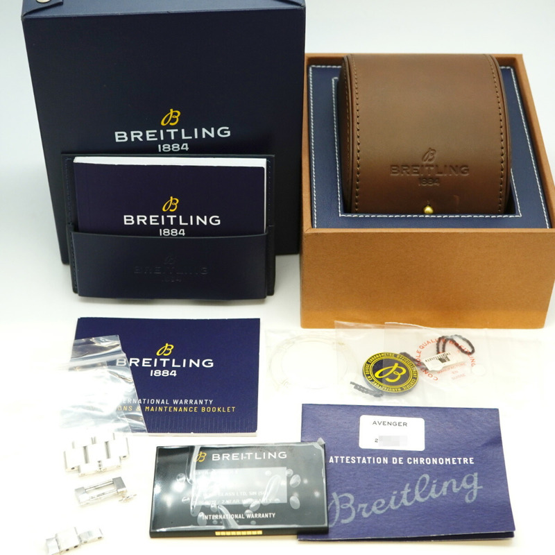 百年靈超級復仇者 II A13371 黑色錶盤男士腕錶-1