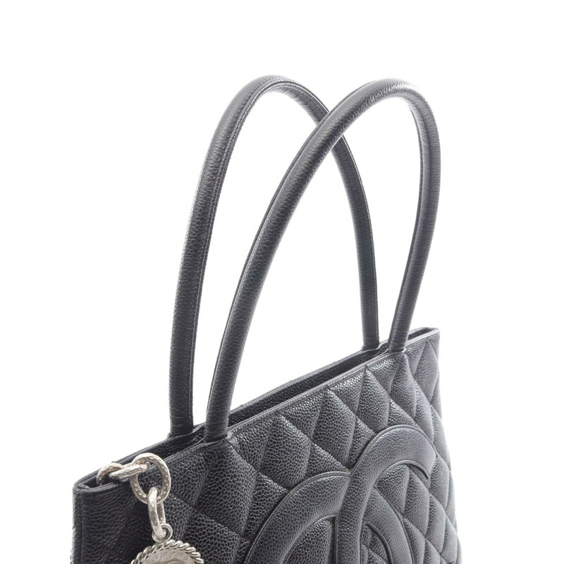 香奈兒 (CHANEL) Medallion 手提包，粒面小牛皮，黑色，銀色五金，二手，女士 CC-7