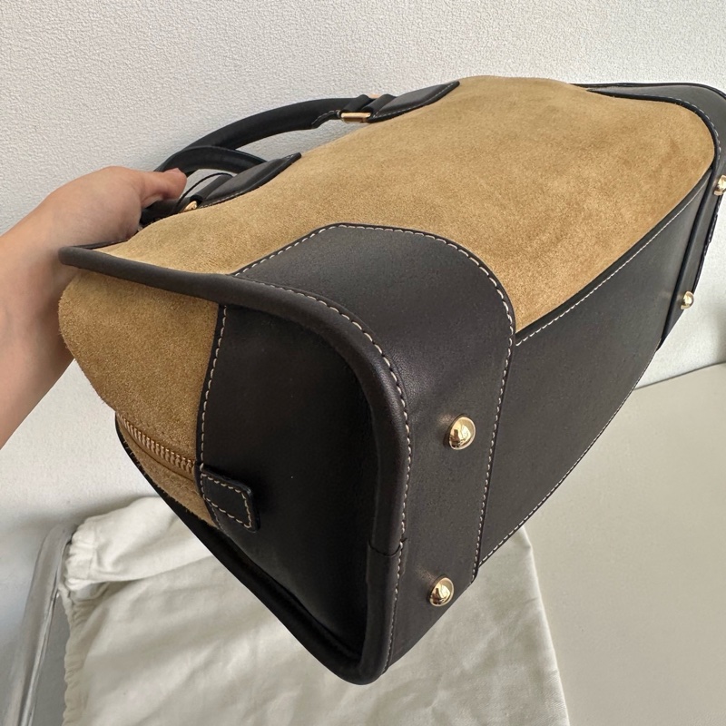 Loewe 麂皮亞馬遜手提包 尺寸約29*17-6