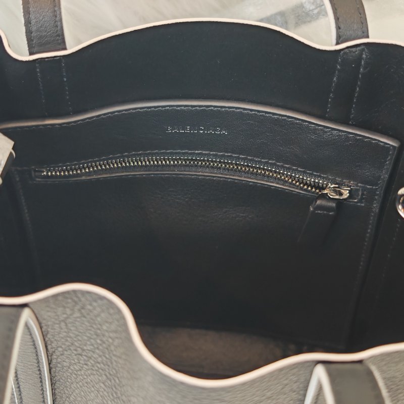 BALENCIAGA 巴黎世家 Everyday 黑色 牛皮革 xxs 白色裝飾邊 托特包-6