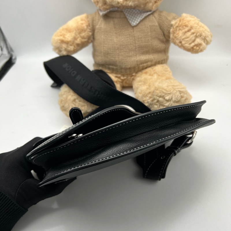 Dior 黑色全皮外縫線馬鞍包 尺寸約24*17.5*5cm-6