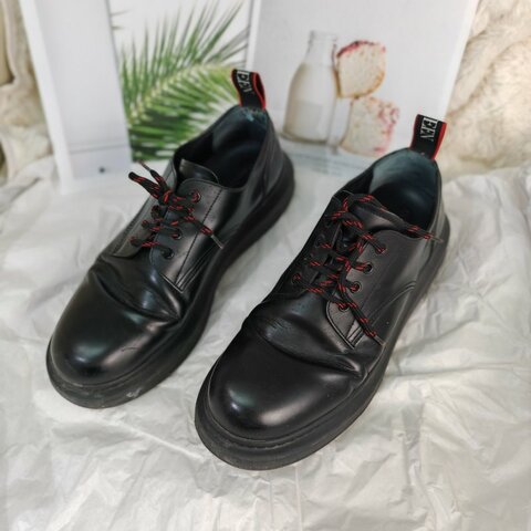 Alexander Mcqueen 黑色厚底休閑鞋 44碼