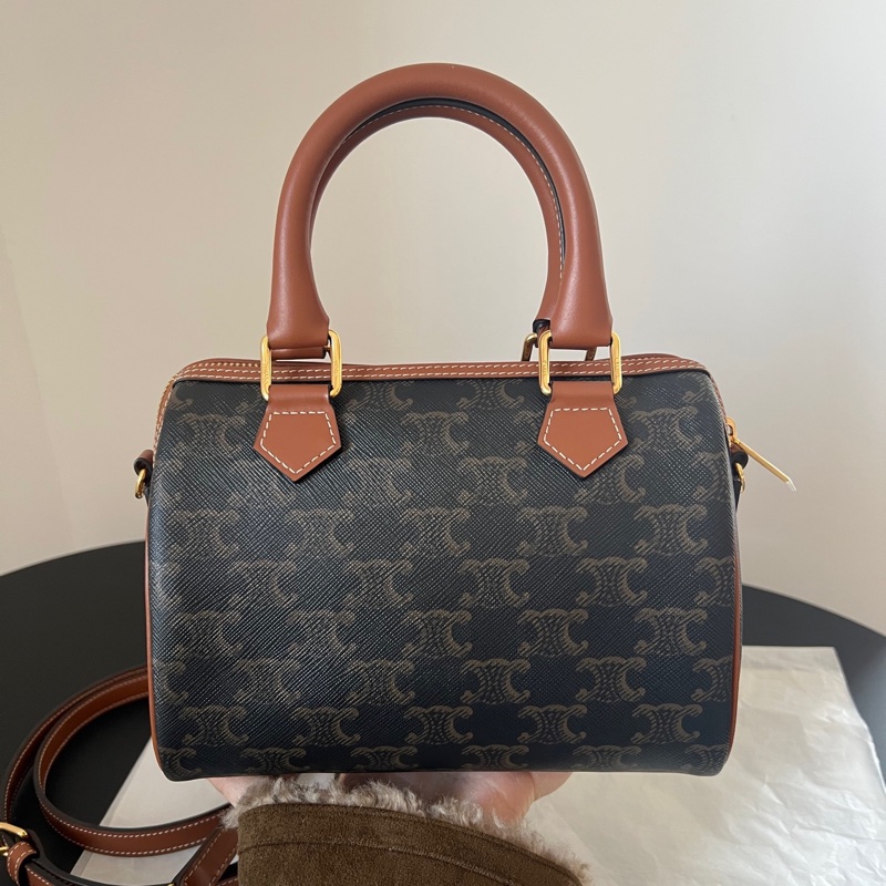 ✨Celine 新款 凱旋門波士頓20cm 兩側有扣環 99新❤️-5