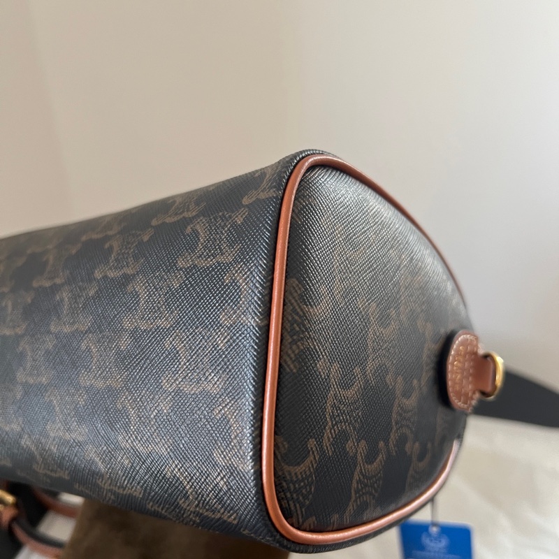 ✨Celine 新款 凱旋門波士頓20cm 兩側有扣環 99新❤️-10