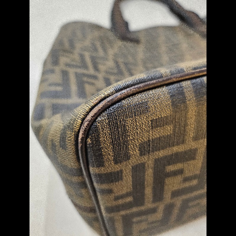 FENDI 咖啡色老花帆布托特包｜大容量｜肩背款 可放電腦-19
