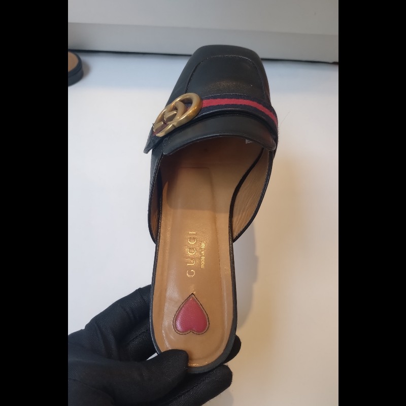 Gucci 黑皮藍紅藍 GG logo 平底鞋-6