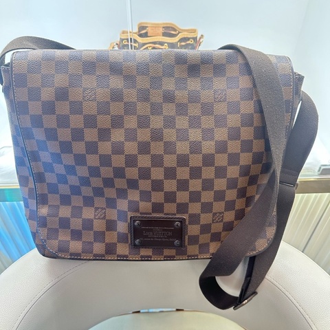 LV 郵差包、路易威登/棋盤格布魯克林 公文包/尺寸33*28*10/配件：無