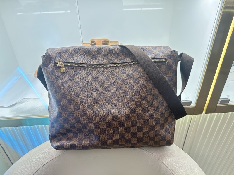 LV 郵差包、路易威登/棋盤格布魯克林 公文包/尺寸33*28*10/配件：無-1
