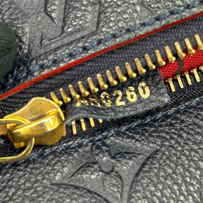 海軍藍 牛皮 Pochette Metis MM 肩背包 【LOUIS VUITTON LV 路易威登】 M44071-5