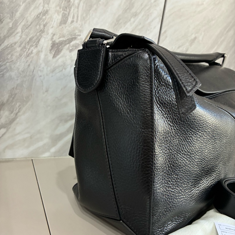 Loewe Puzzle 大號 黑色 大號男包 型男-1