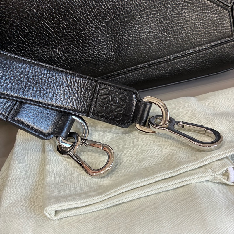 Loewe Puzzle 大號 黑色 大號男包 型男-8