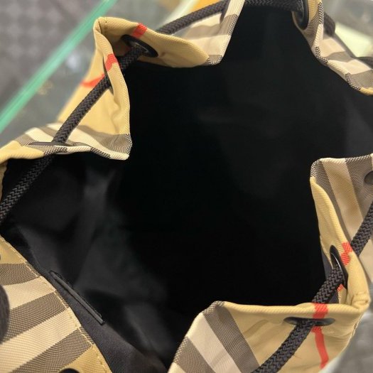 東區正精品㊣BURBERRY 80267371 經典格紋束口收納袋包 RZ6104-2