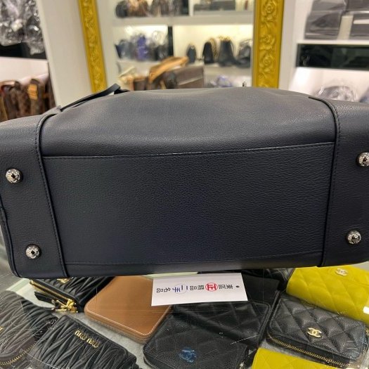 東區正精品㊣LOEWE Amazona 28 深藍色牛皮銀扣手提包 RZ6079-7