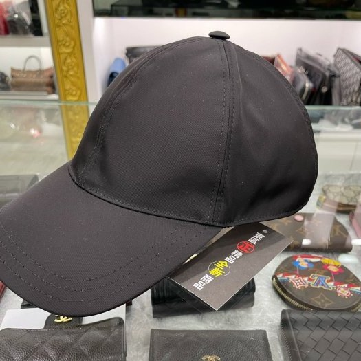 東區正精品㊣PRADA 1HC274 全新黑色尼龍側面銀三角牌棒球帽 M號 RZ6109-2