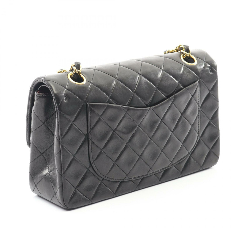 香奈兒 (CHANEL) Matelasse W 翻蓋鏈條單肩背包，羊皮材質，黑色，二手，金色五金-1