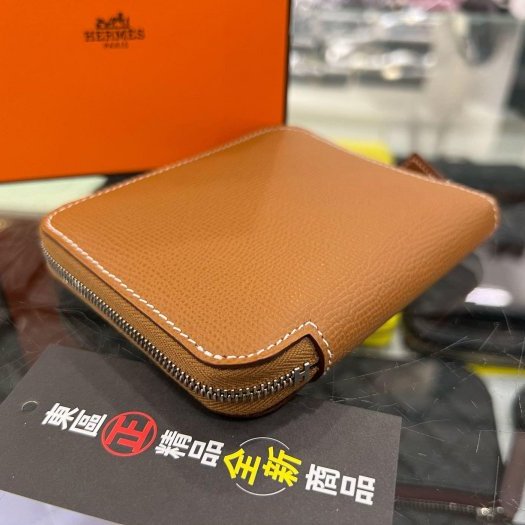 東區正精品㊣HERMES SILK IN Epsom 全新愛馬仕金棕色焦糖色全皮內藍綠色小狗法鬥絲巾短夾 W刻 RZ6110-7