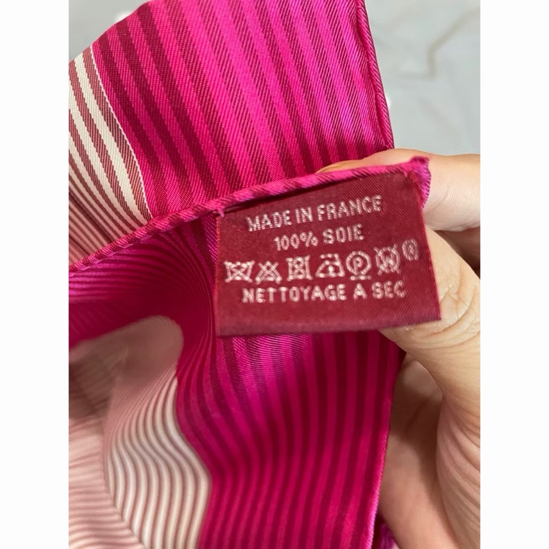 Hermes 90*90絲巾-4