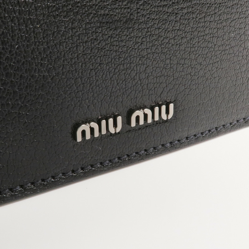 Miu Miu 山羊皮皮革Shoulder Bag銀扣肩背袋-9