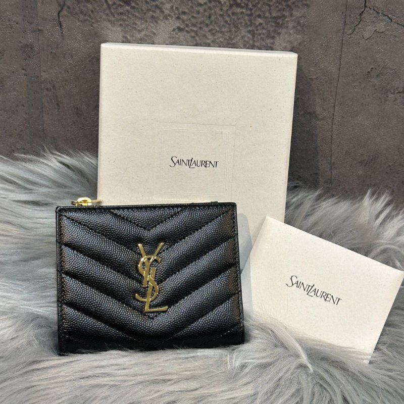 💎Han's house精品服飾💎YSL SAINT LAURENT 魚子醬兩折 短夾 575879-0