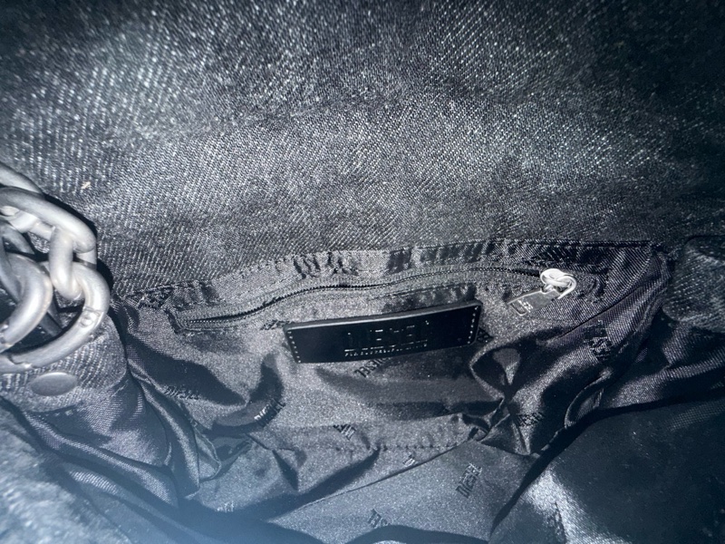 Diesel charm-D shoulder S-3