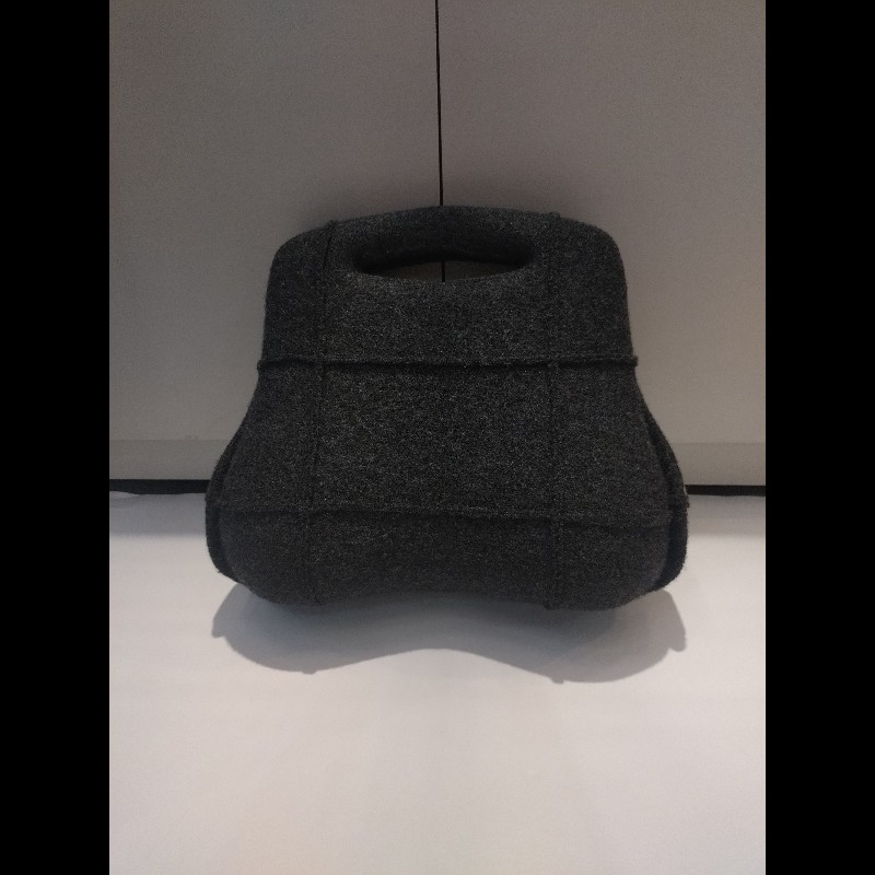 Chanel 絕版硬殼灰布手提包-3