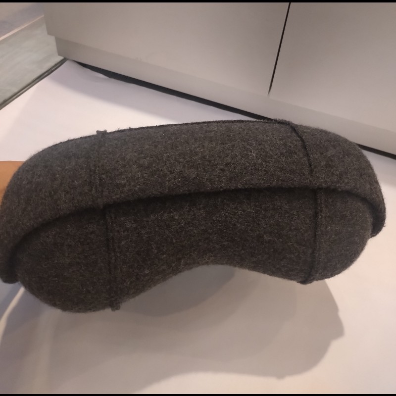 Chanel 絕版硬殼灰布手提包-8