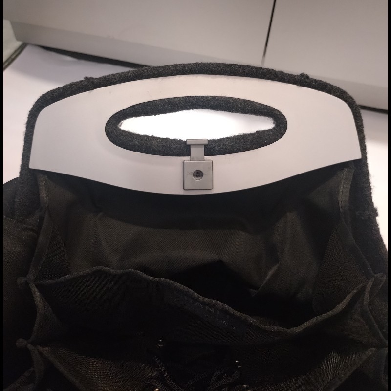 Chanel 絕版硬殼灰布手提包-18