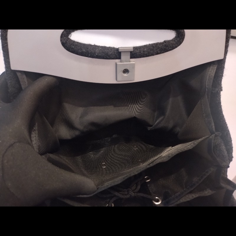 Chanel 絕版硬殼灰布手提包-19