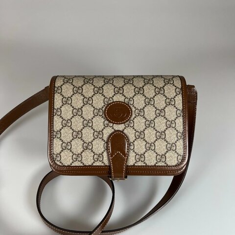 GUCCI 671620 老花掀蓋方包