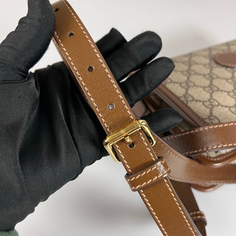 GUCCI 671620 老花掀蓋方包-6