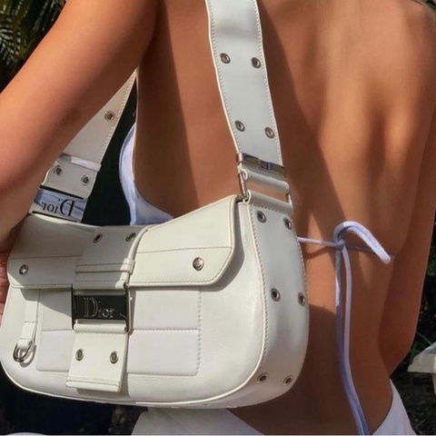 🍒 Dior 白色金屬扣肩背包/Y2K 款 2F251225-2