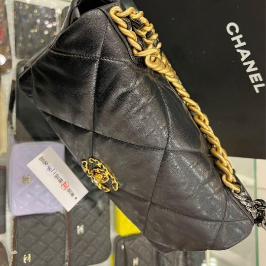 東區正精品㊣CHANEL 19 AS1161 香奈兒黑色大菱格紋小羊皮金銀鍊肩背包手提包中號 30CM RZ6114-4