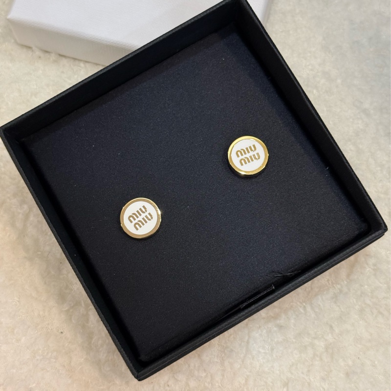全新Miumiu 經典款耳環-1