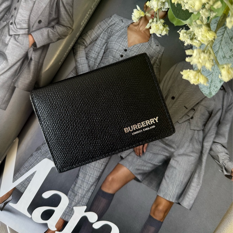 銀色Logo 牛皮厚款二折卡片夾/名片夾(黑色)-0