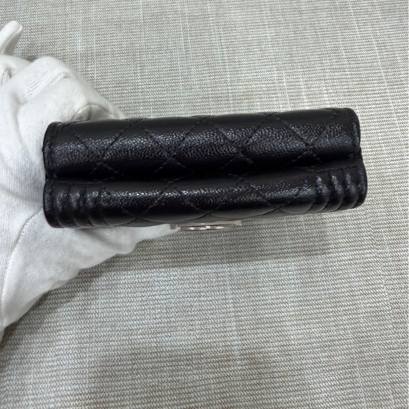 香奈兒 Chanel boy mini 三折短夾荔枝牛皮黑銀-10
