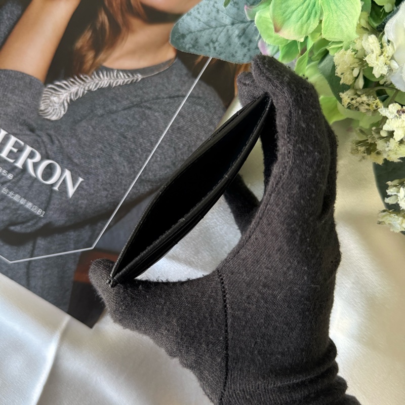 Lola 金字縫線小羊皮4卡名片/卡片夾(黑色)-7