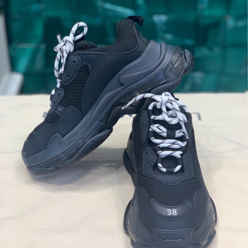 巴黎世家/Balenciaga 534162-W09OM-1000 38碼 98新-3