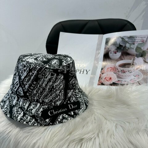 Dior 雙面漁夫帽 巴黎地圖 x 經典老花