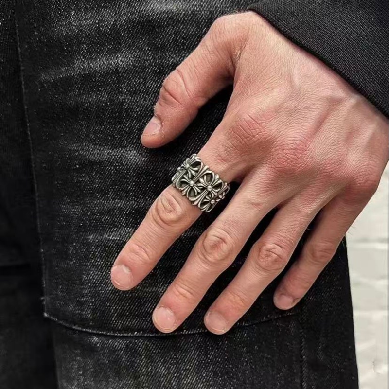 🔥新到：Chrome Hearts / 克羅心 墓葬十字架戒指 經典墓葬十字花設計，尺寸：16碼-0
