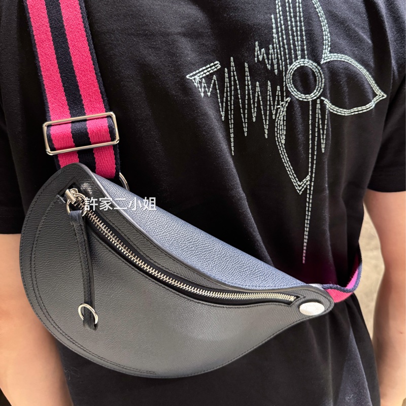 Hermes (2023年購入B刻）Petite Course月亮馬鞍包-2