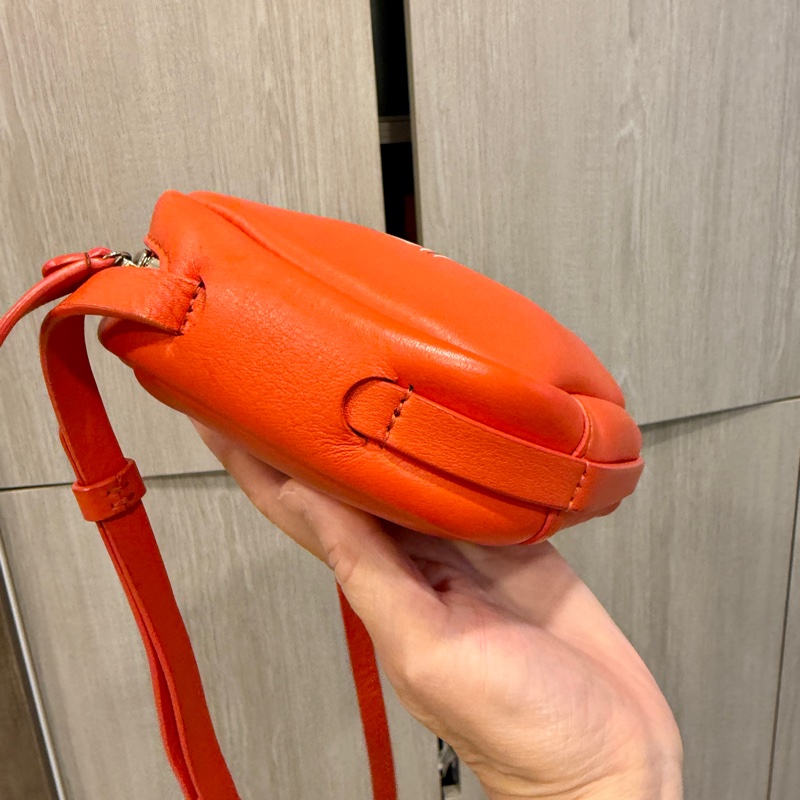 二手正品BALENCIAGA 巴黎世家 489809 EVERYDAY 小牛皮斜背MINI相機包-2