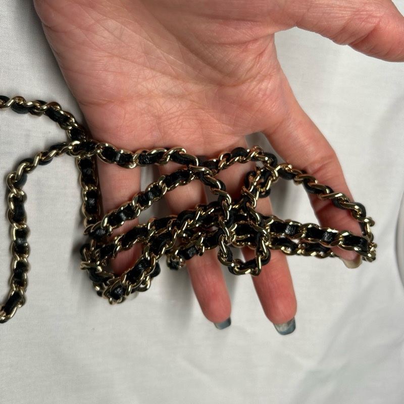 （重新上傳）Chanel 31 micro bag-3