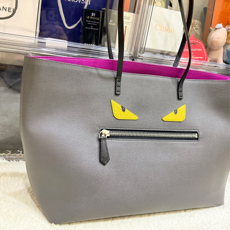 Fendi 怪獸托特包 可肩背 灰色 不重又好裝-0