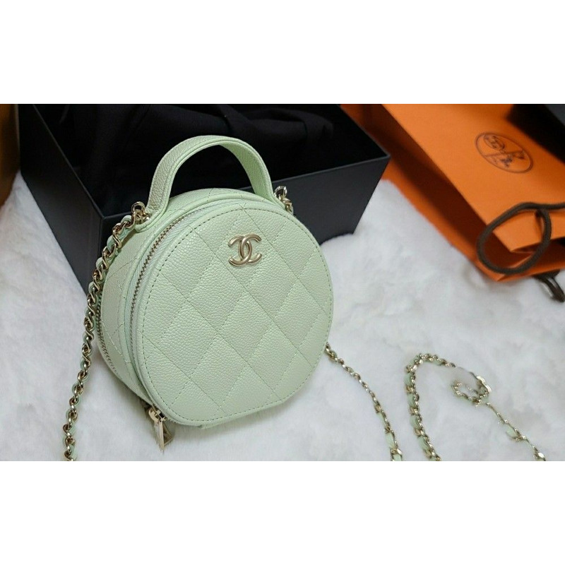 CHANEL 頂部手柄圓形化妝包斜背包魚子醬香緞薄荷色-2