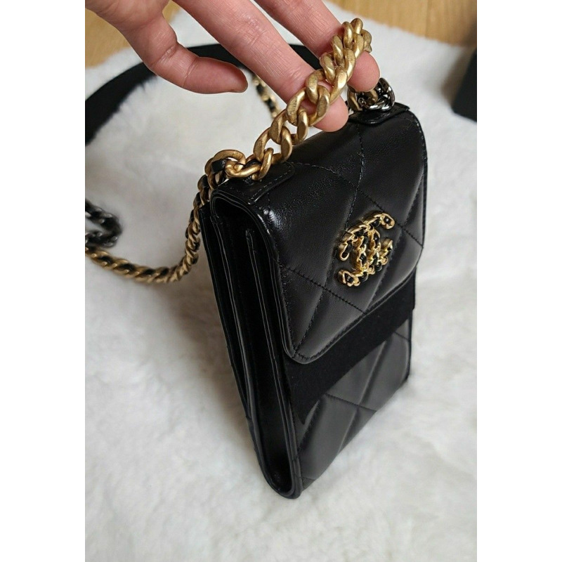 CHANEL 19吋手機包手提斜挎迷你包手機殼-7