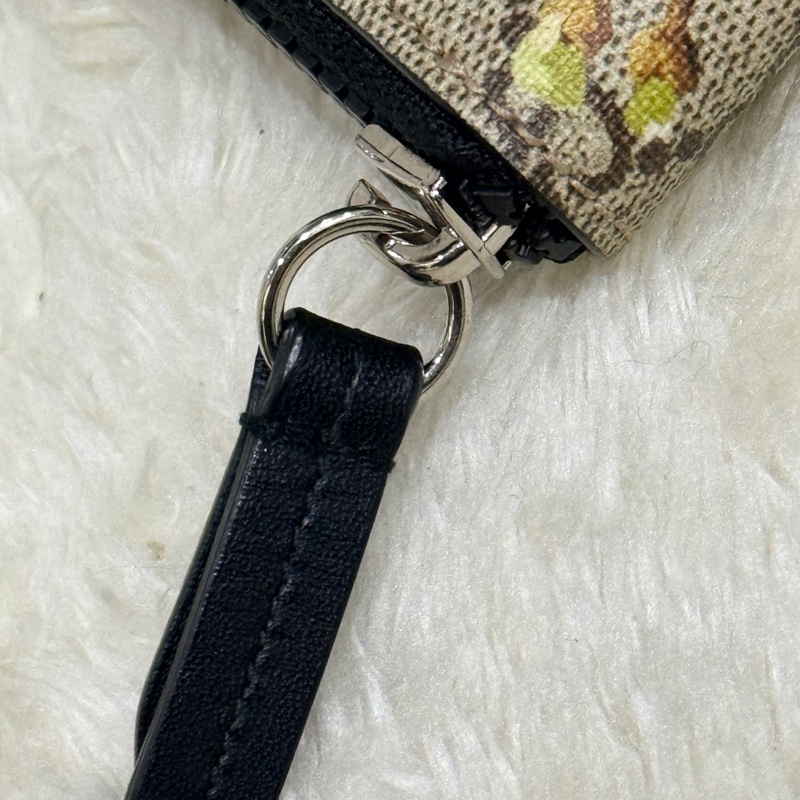 Gucci 耐磨耐髒又防潑水 拉鍊錢包 鈔票錢包 卡包 零錢包-26