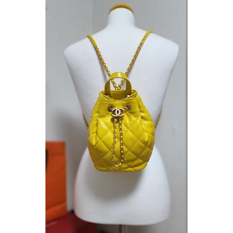 CHANEL 抽繩背包頂部提把水桶包 黃色季節款包-6