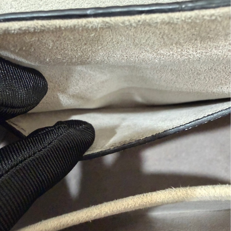 LV 路易威登 限量款藍色 epi水波紋塗鴉旋轉扣 Twist鏈條包 肩背包-24