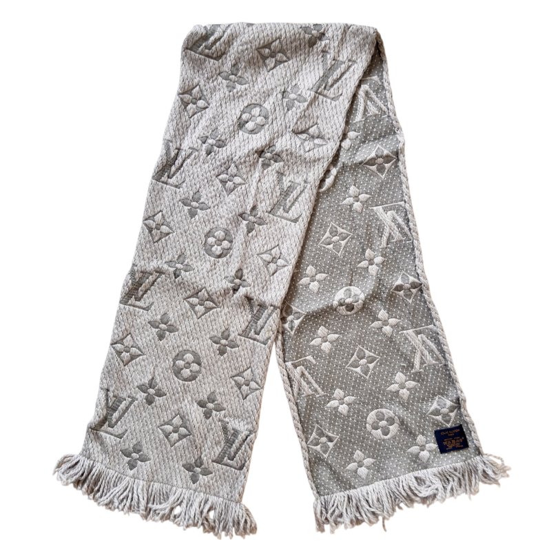 LOUIS VUITTON Logomania 老花 圍巾-1